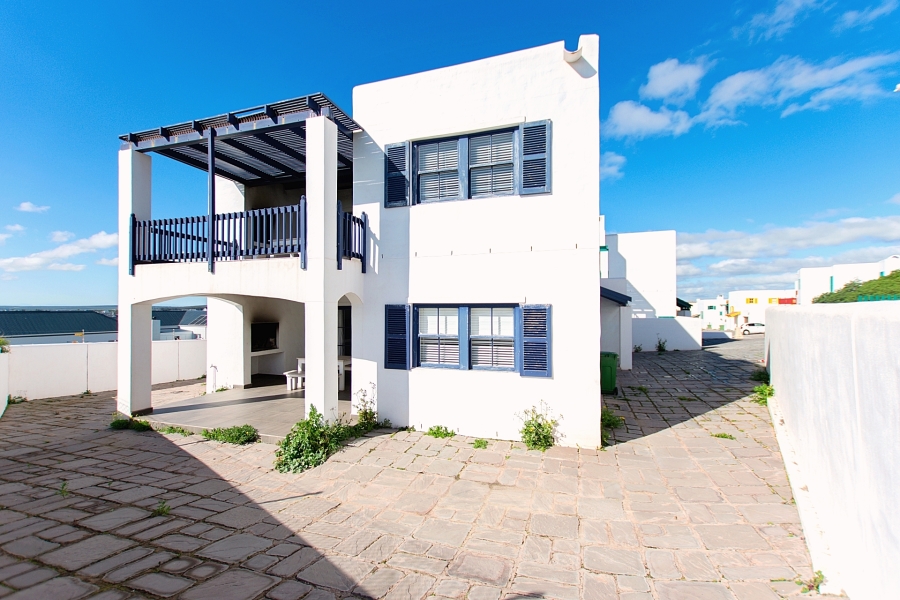 6 Bedroom Property for Sale in Mykonos Western Cape